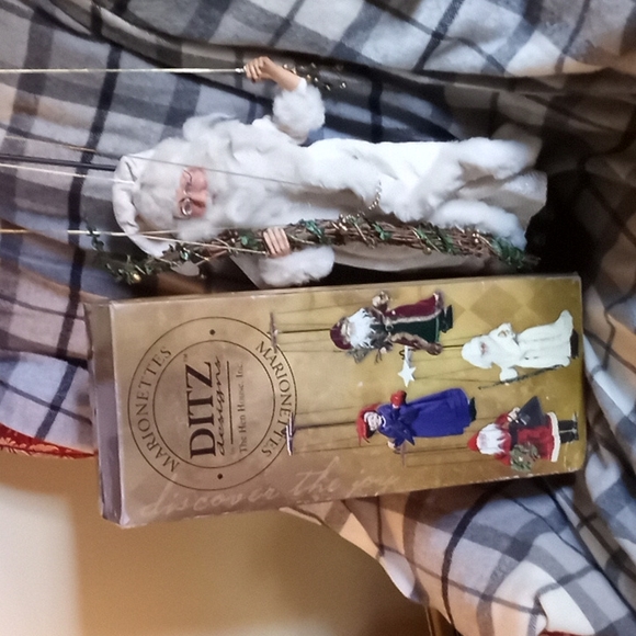 EUC Ditz Ivory Marionette With Stand - Picture 9 of 11